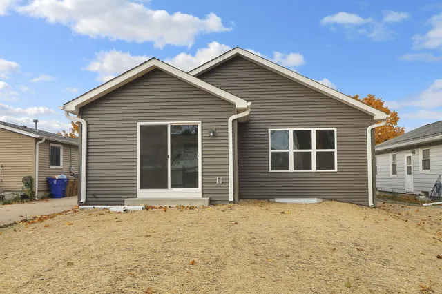 $364,900 | 7715 Pershing Boulevard, Kenosha, WI 53142