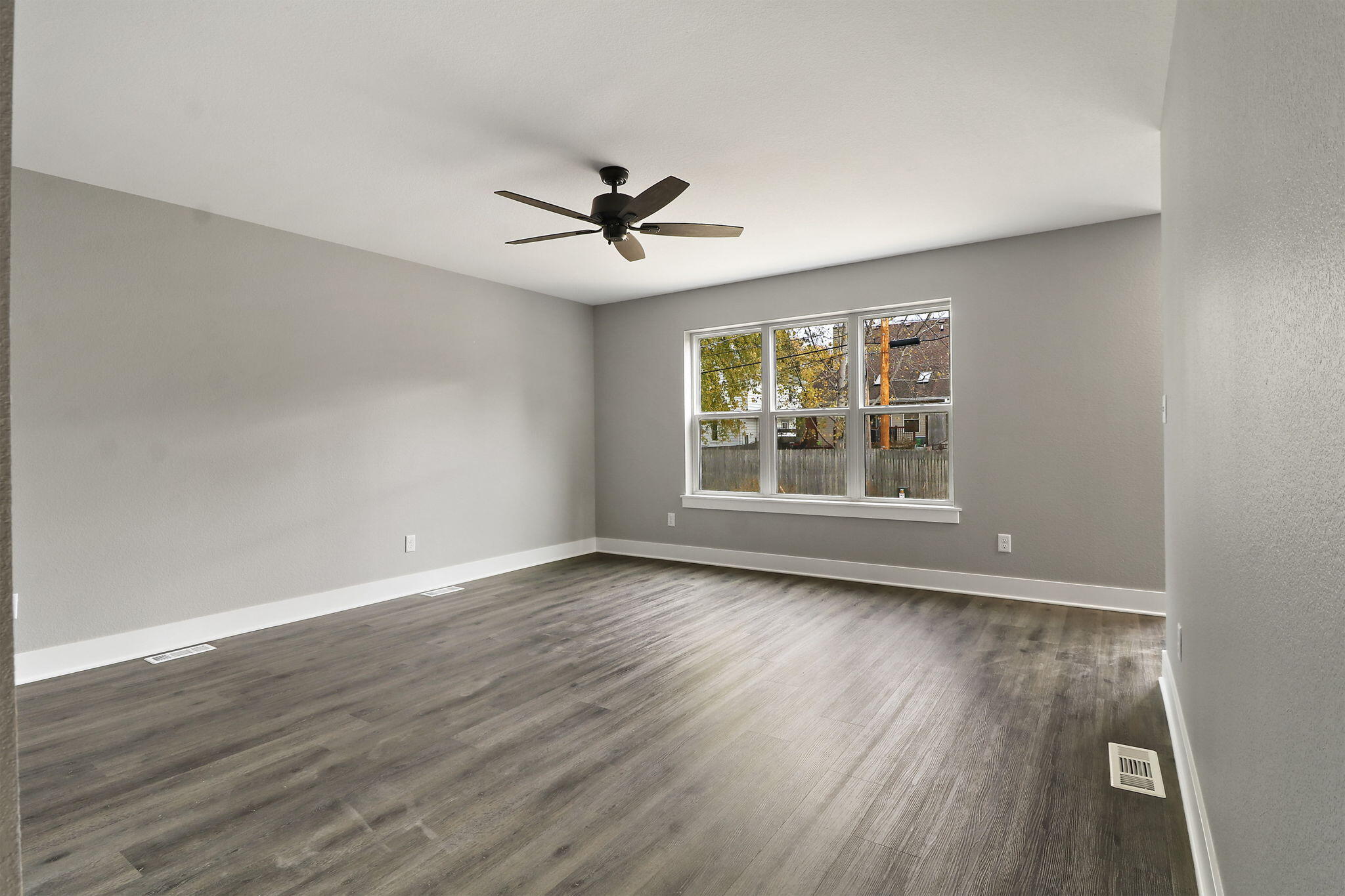 7715 Pershing Boulevard Kenosha, WI 53142 - Photo 4 of 23 3-web-or-mls-7715 Pershing Blvd. Kenosha