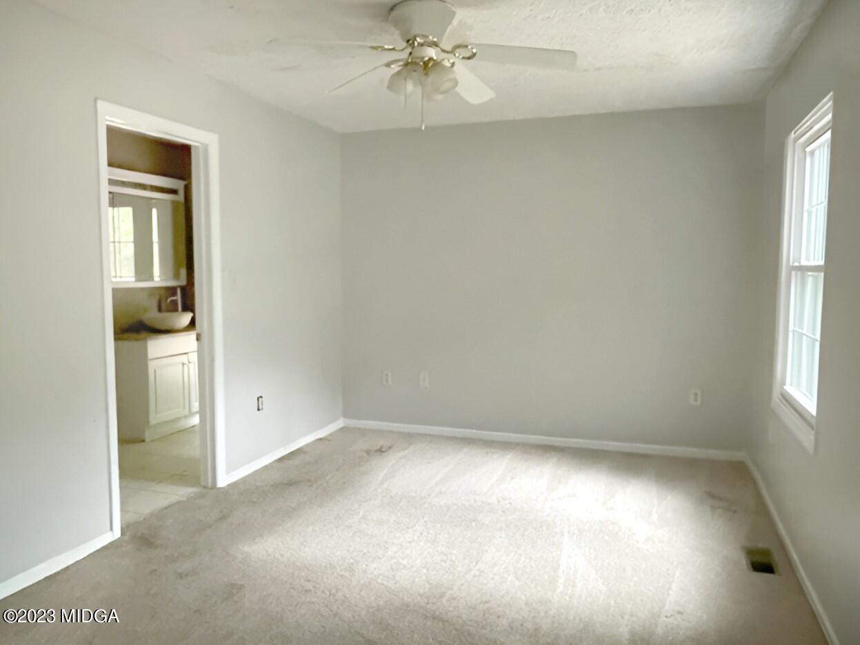 224 Tidwell Road Bonaire, GA 31005 - Photo 6 of 11 IMG_0117