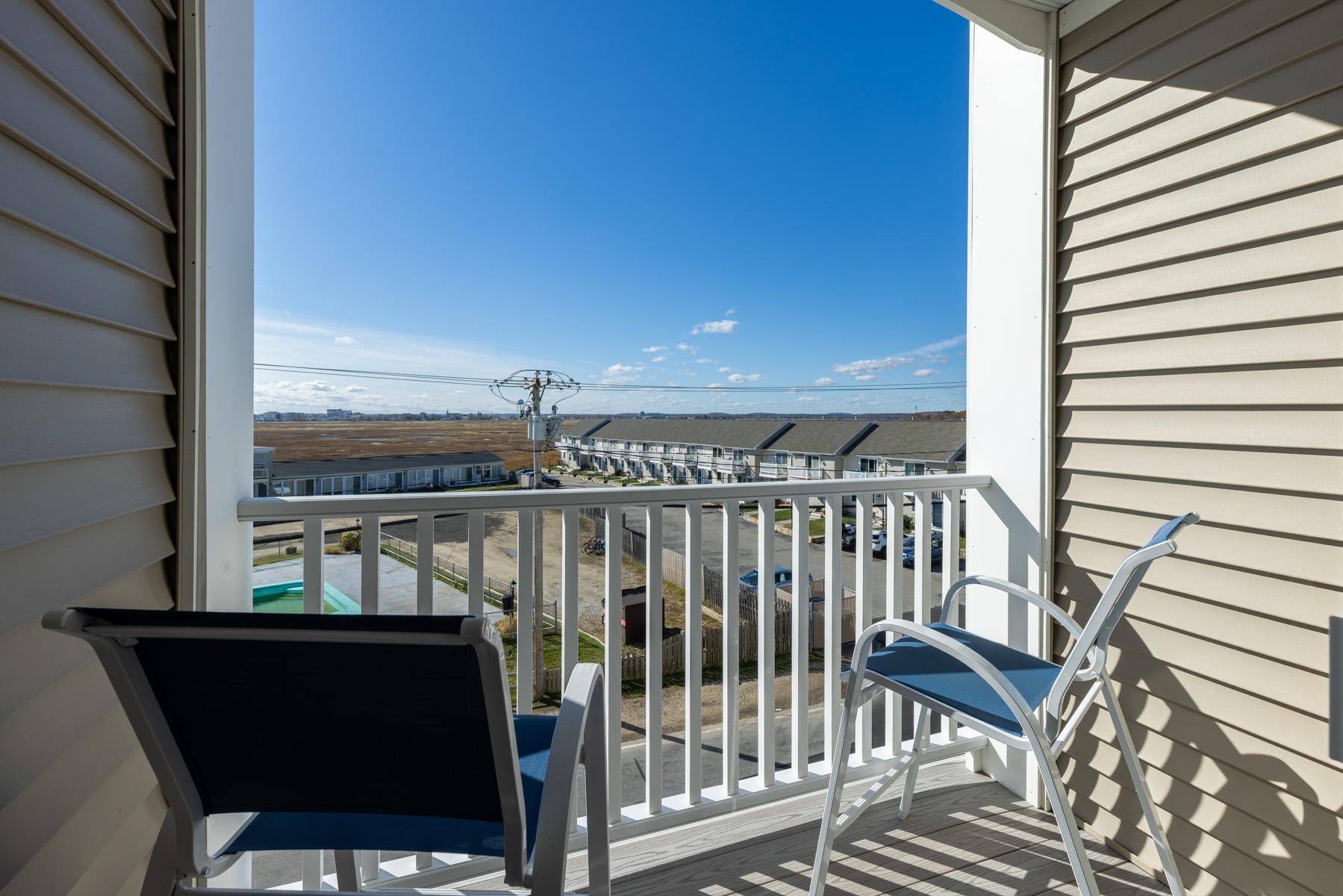 580 Winnacunnet Road, Unit 205 Hampton, NH 03842 - Photo 5 of 46