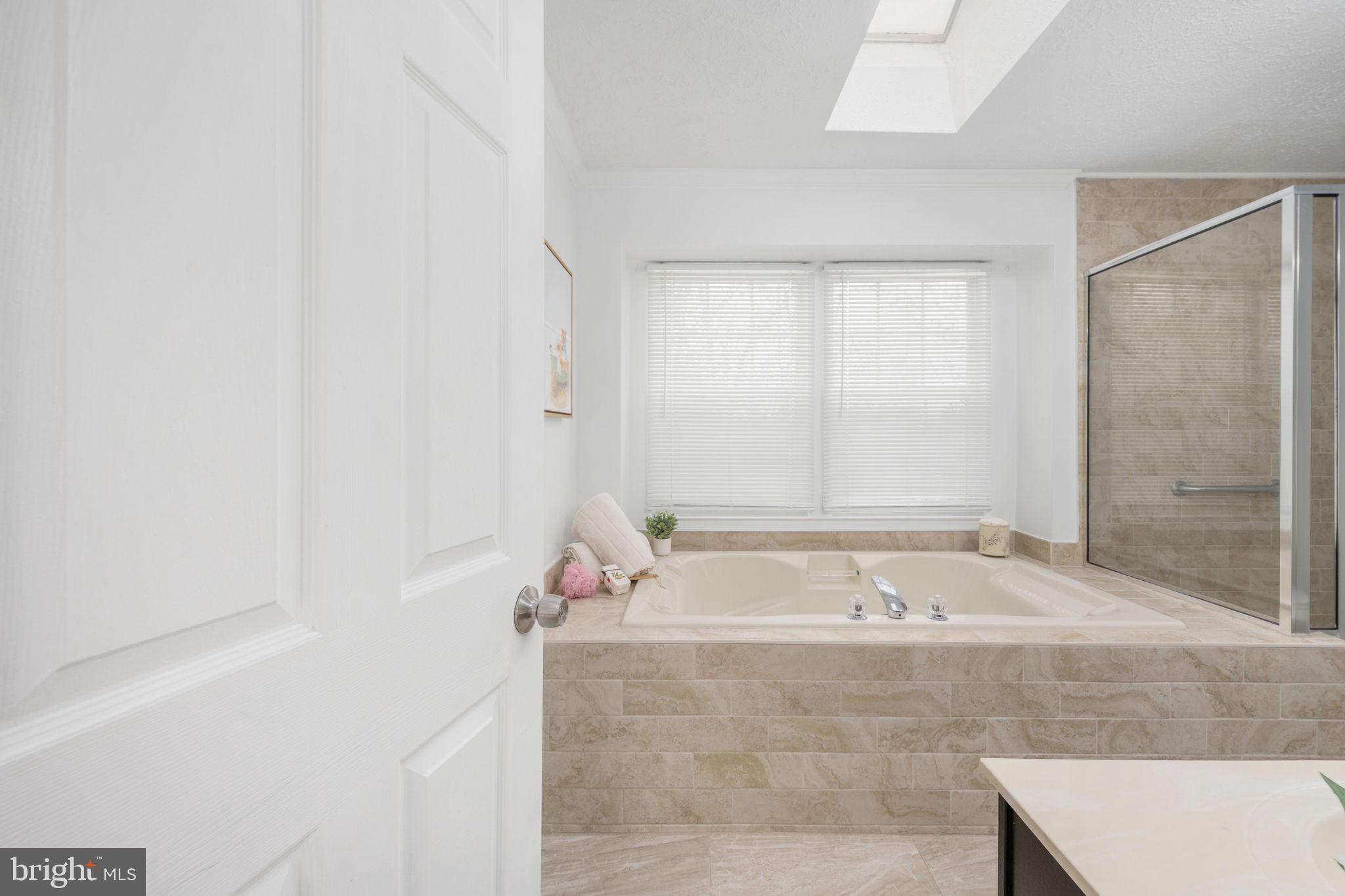 73 Spring Lake Drive Stafford, VA 22556 - Photo 37 of 71 Spa-like bath awaits