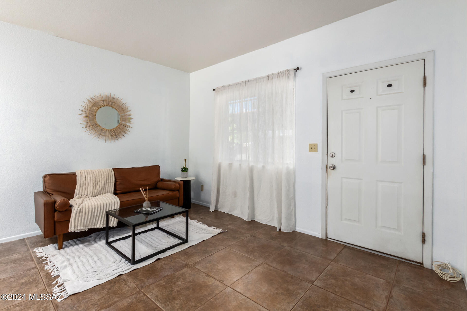 211 West Roger Road, Unit 6 Tucson, AZ 85705 - Photo 6 of 17
