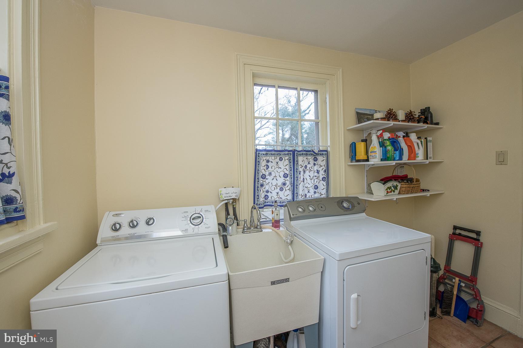 309 Orchard Way Wayne, PA 19087 - Photo 16 of 36 Gallery Image 16