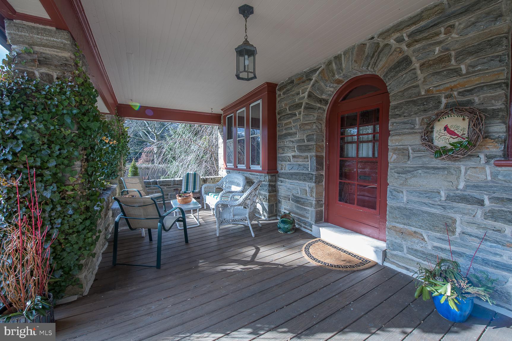 309 Orchard Way Wayne, PA 19087 - Photo 4 of 36 Gallery Image 4