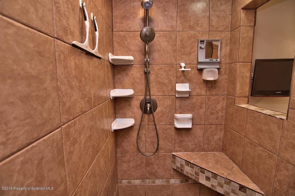 633 White Birch Road Clarks Summit, PA 18411 - Photo 22 of 52 Gallery Image 22