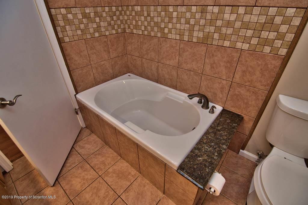 633 White Birch Road Clarks Summit, PA 18411 - Photo 25 of 52 Gallery Image 25