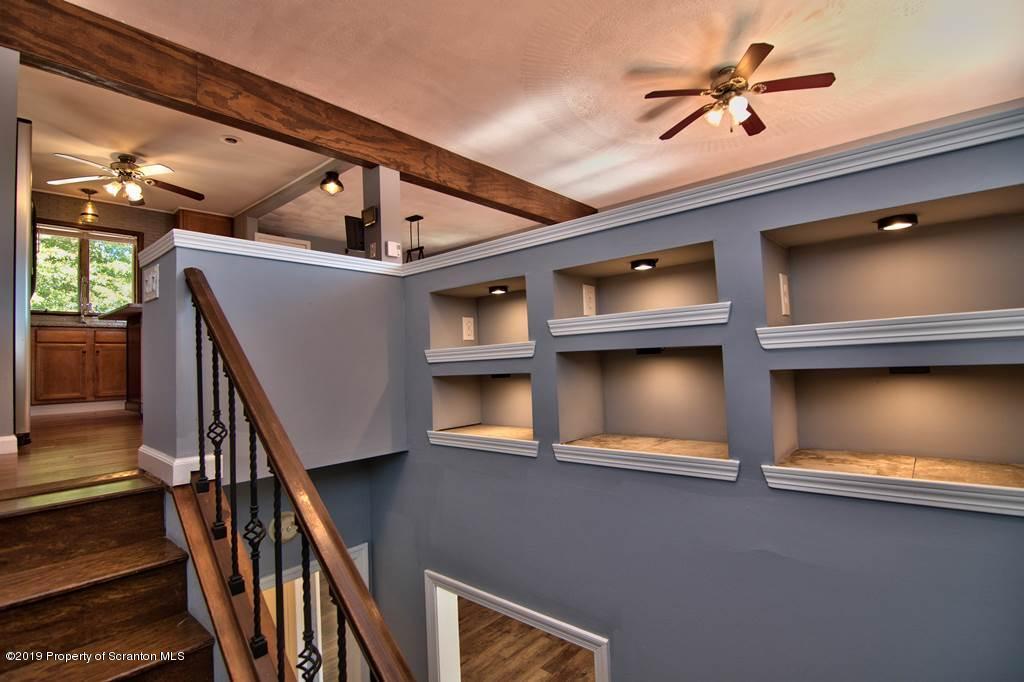 633 White Birch Road Clarks Summit, PA 18411 - Photo 4 of 52 Gallery Image 4