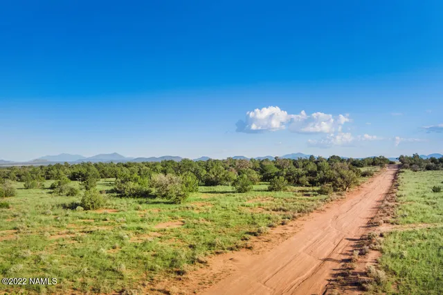 $13,500 | 2907 South Alden, Unit 30, Williams, AZ 86046