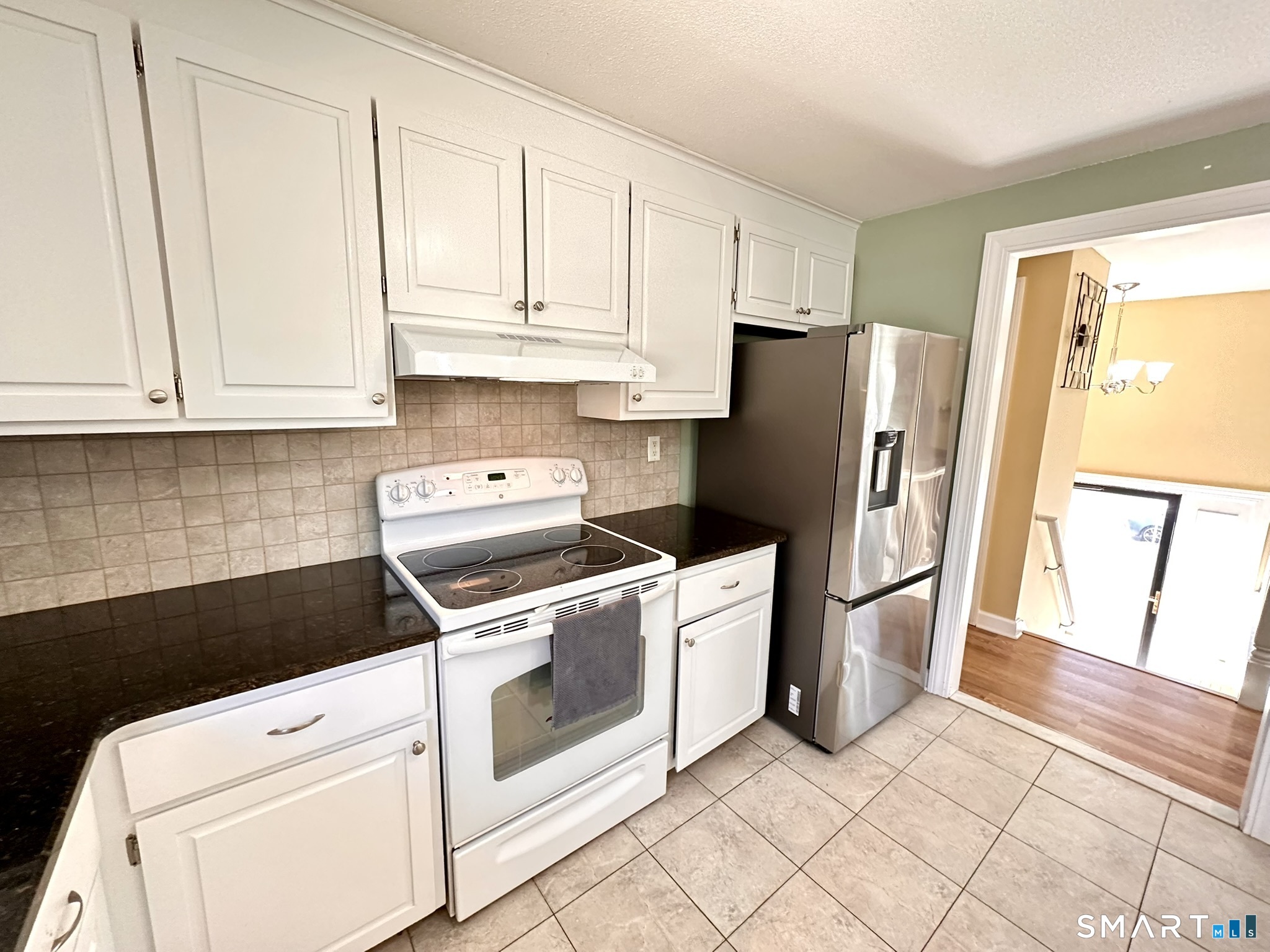 245 Wonx Spring Road Southington, CT 06479 - Photo 19 of 40