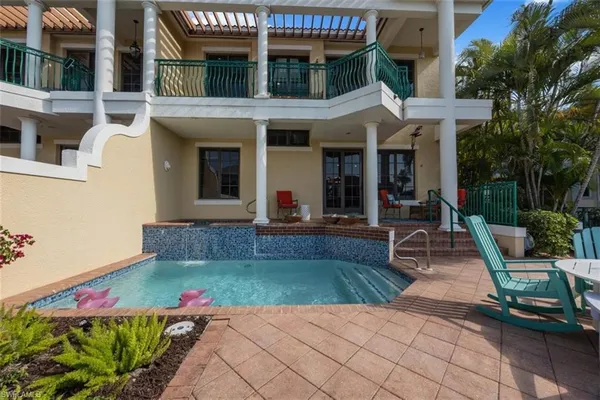 a view of a house with entertaining space