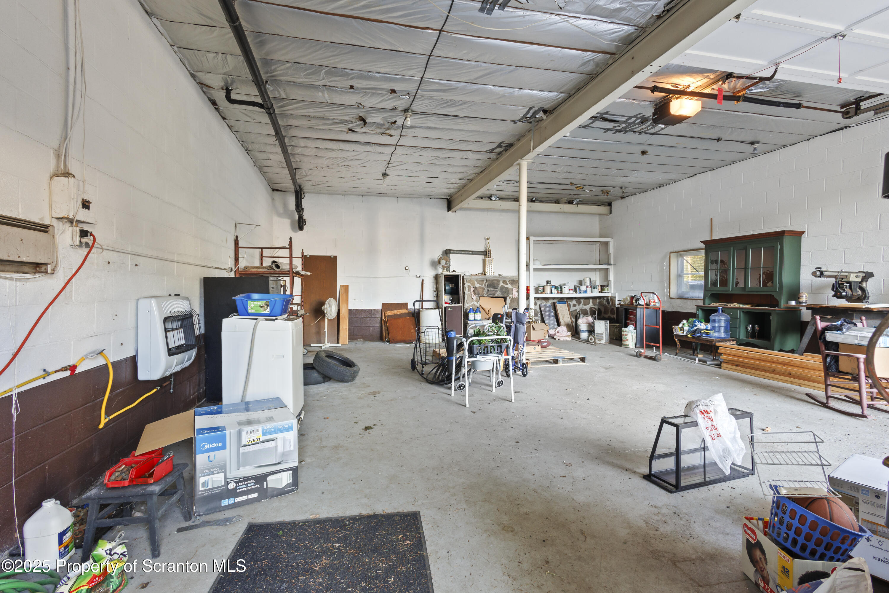 231 Gaston Place Scranton, PA 18508 - Photo 21 of 26 H27A2934