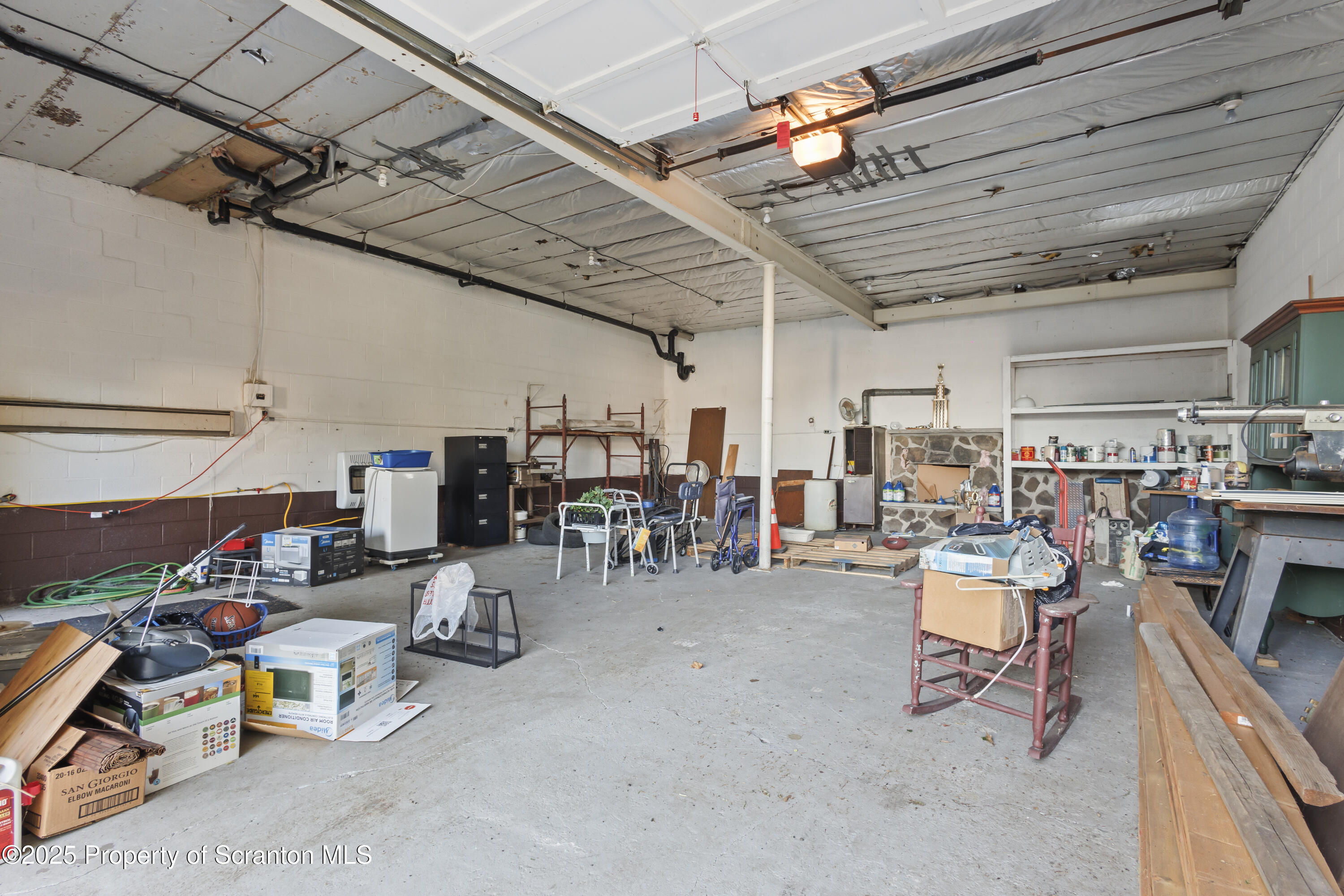 231 Gaston Place Scranton, PA 18508 - Photo 22 of 26 H27A2939