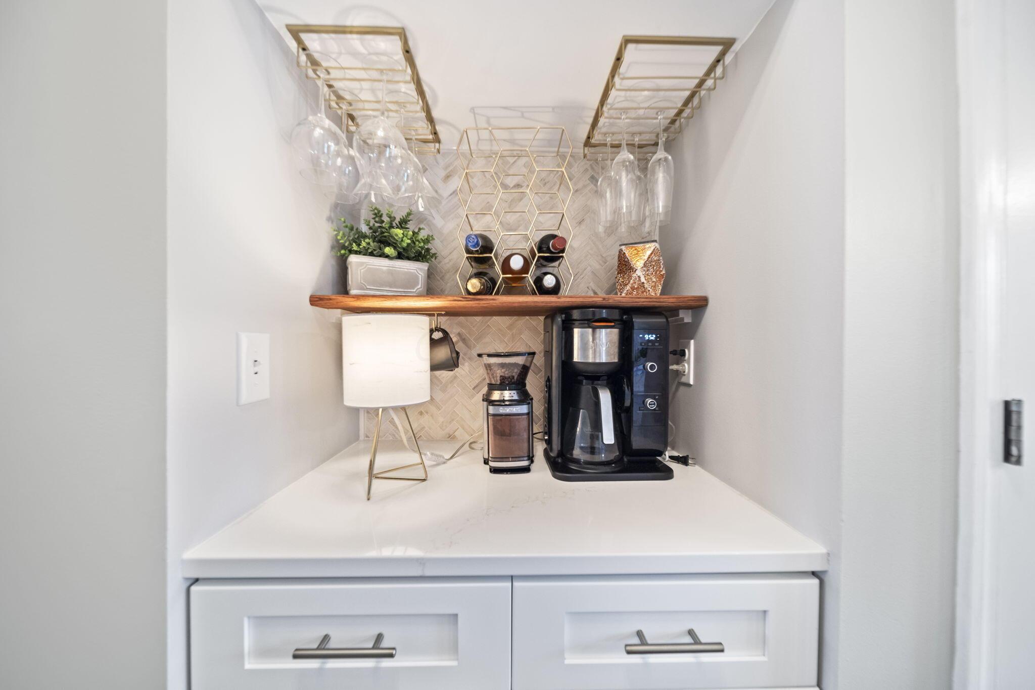 107 Ravine Road Powell, OH 43065 - Photo 12 of 52 Coffee Nook