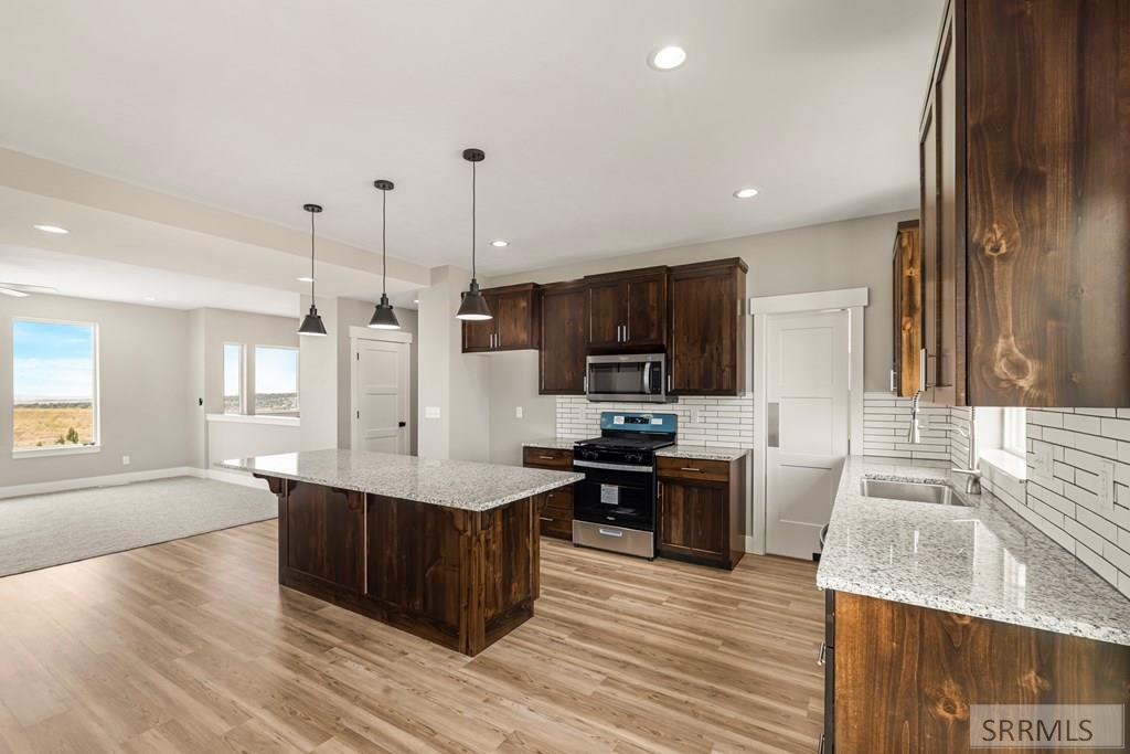 564 Vista Drive Pocatello, ID 83201 - Photo 9 of 41