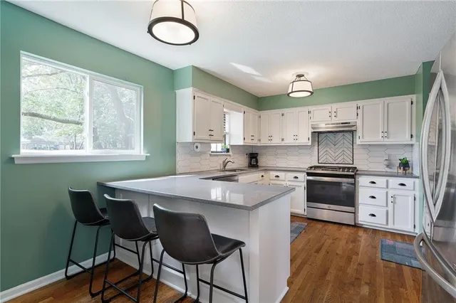 $319,500 | 9001 West 121st Terrace, Overland Park, KS 66213