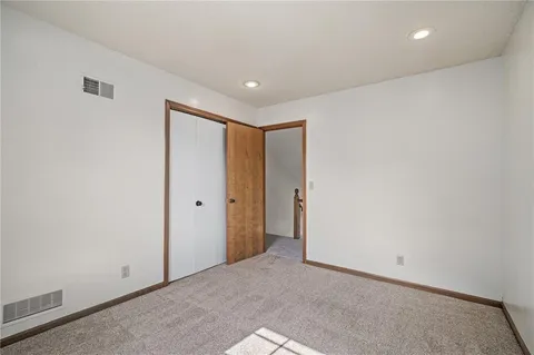 $315,000 | 9001 West 121st Terrace, Overland Park, KS 66213