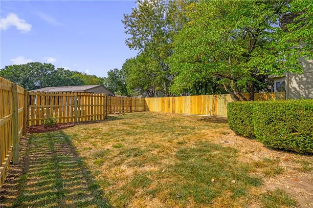 $319,500 | 9001 West 121st Terrace, Overland Park, KS 66213