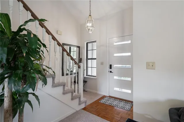 $319,500 | 9001 West 121st Terrace, Overland Park, KS 66213