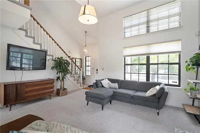 $319,500 | 9001 West 121st Terrace, Overland Park, KS 66213