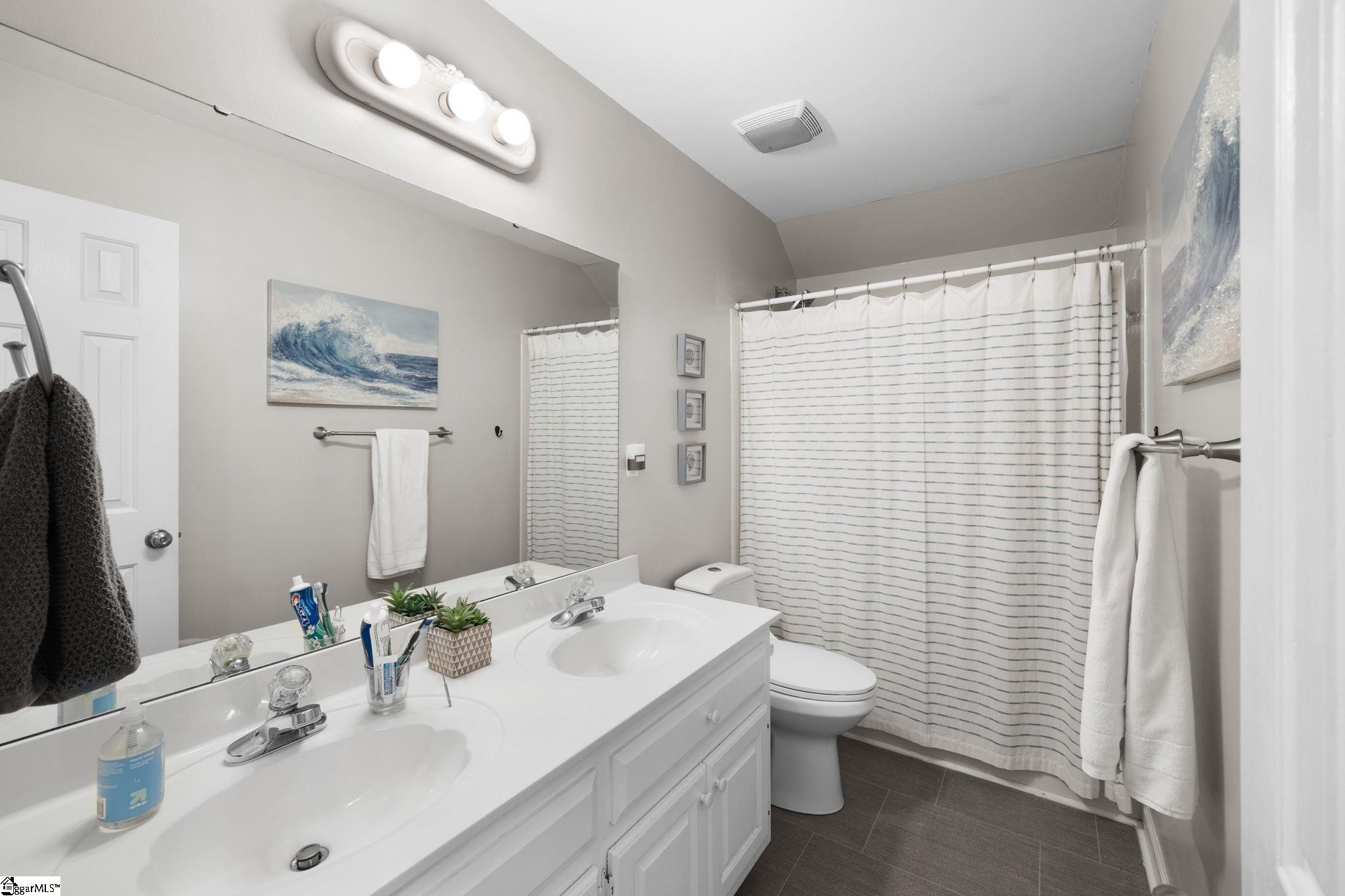 210 Rock Road Greer, SC 29651 - Photo 33 of 50 Gallery Image 33