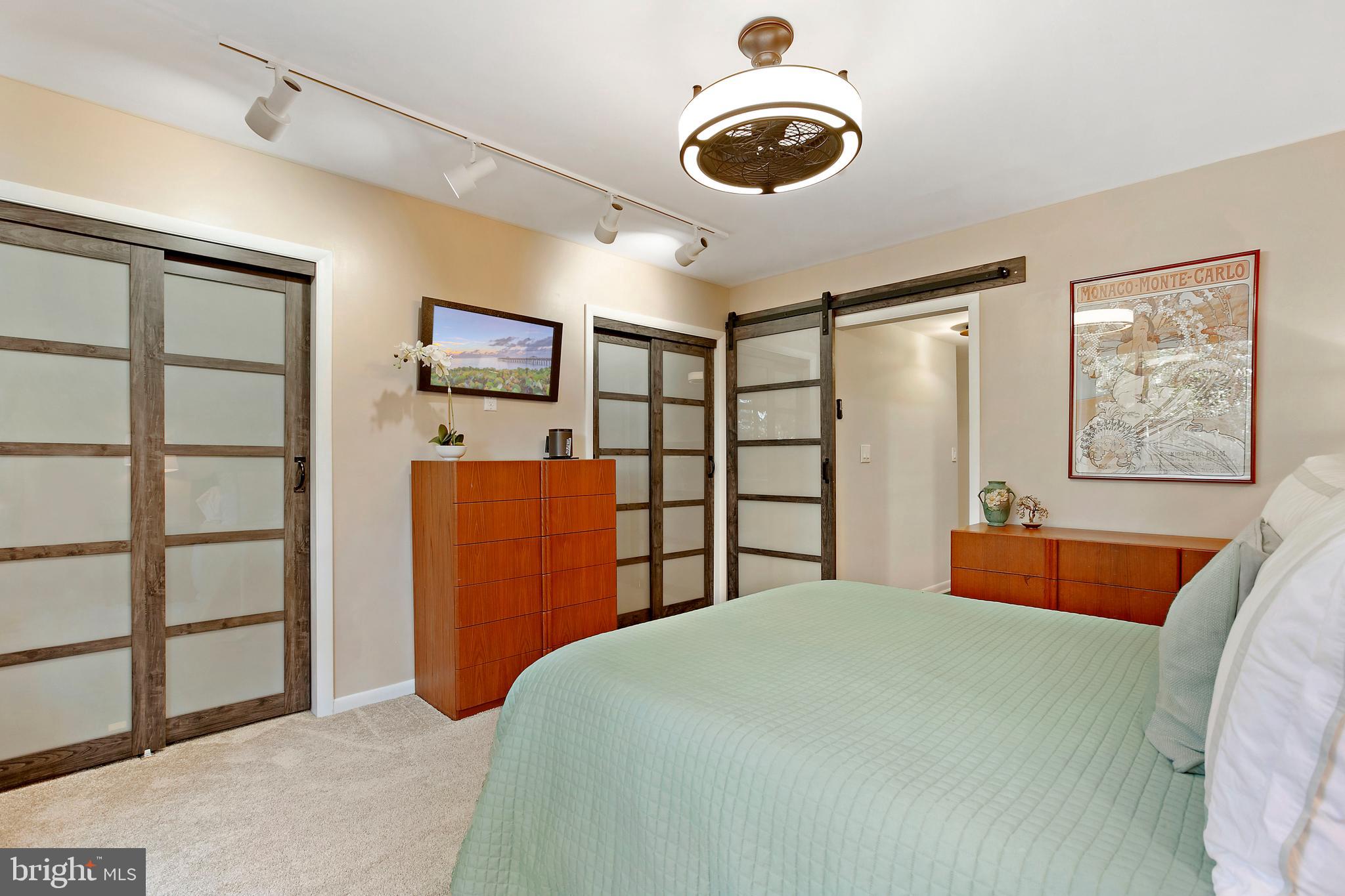 2 Cross Keys Road, Unit 2A Baltimore, MD 21210 - Photo 23 of 35