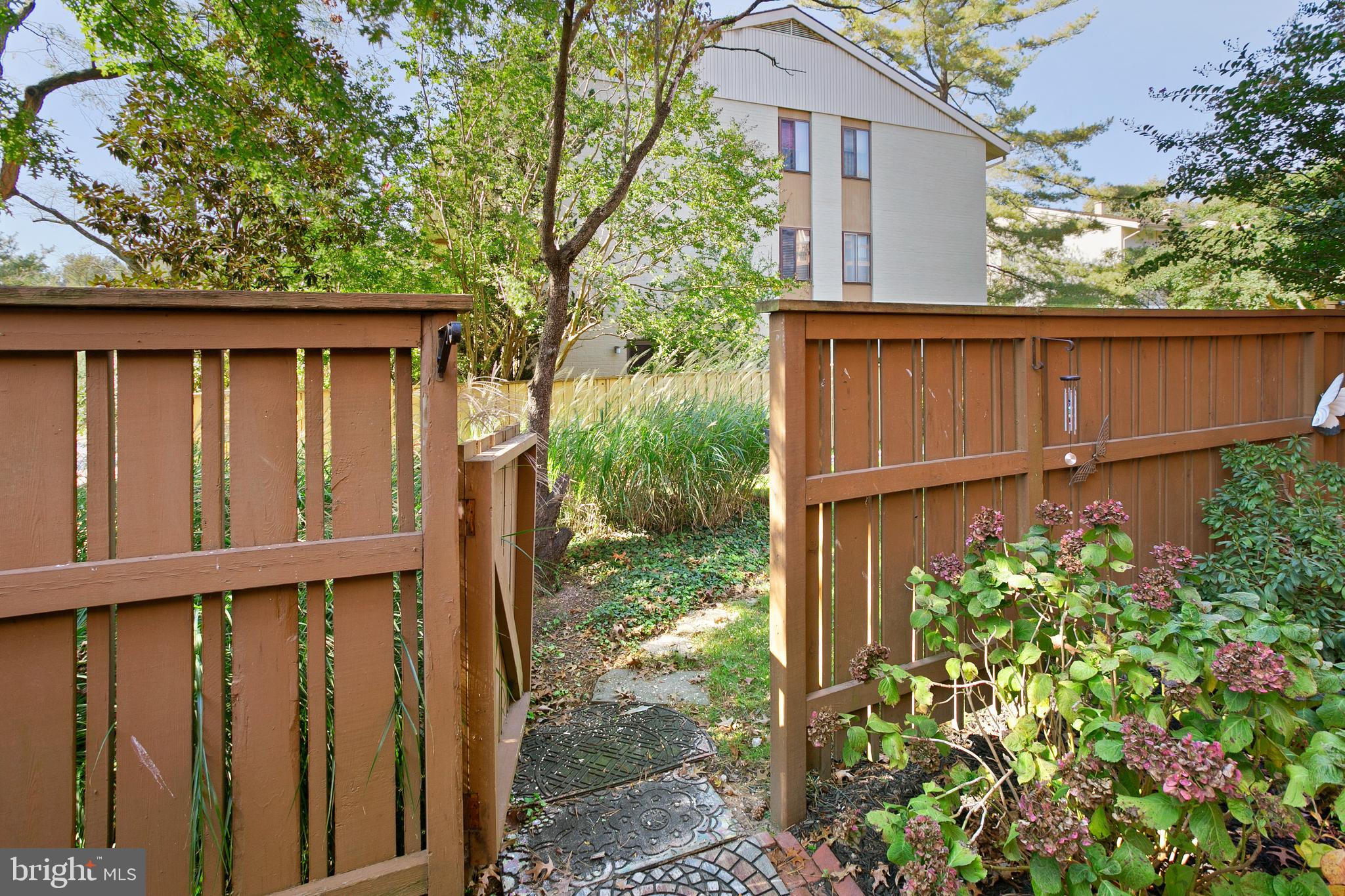2 Cross Keys Road, Unit 2A Baltimore, MD 21210 - Photo 33 of 35