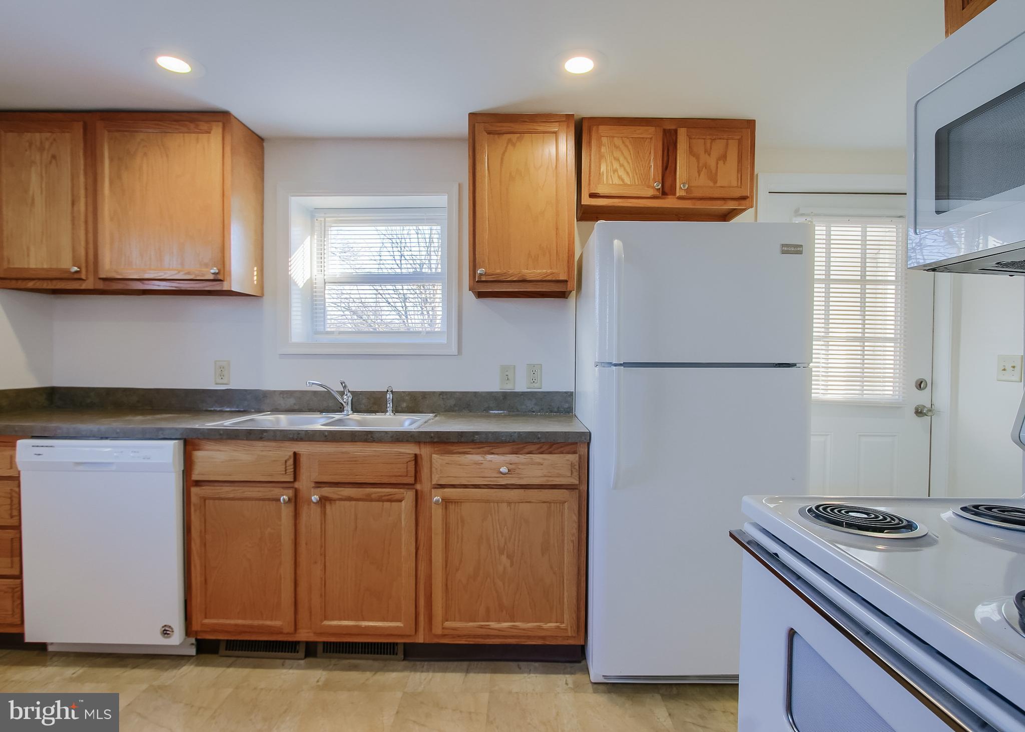 2309 Patton Road Harrisburg, PA 17112 - Photo 13 of 28 Kitchen