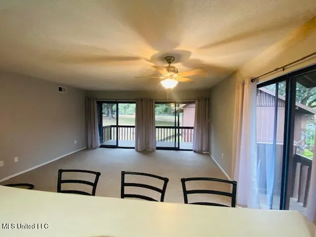 $1,375 | 208 Molokai, Unit B, Diamondhead, MS 39525