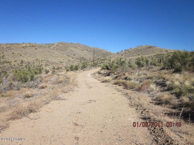 0 North Ruger Ranch, Unit 25 Kirkland, AZ 86332 - Photo 5 of 13 Dirt roads