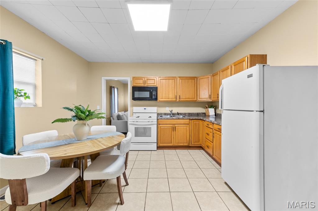 2013 Beckwith Street Madison, IL 62060 - Photo 14 of 25