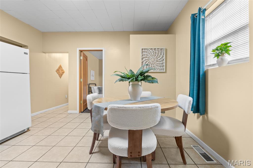 2013 Beckwith Street Madison, IL 62060 - Photo 15 of 25