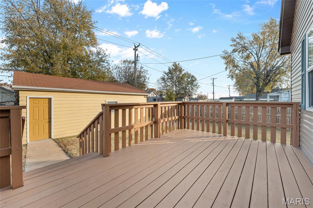 2013 Beckwith Street Madison, IL 62060 - Photo 4 of 22