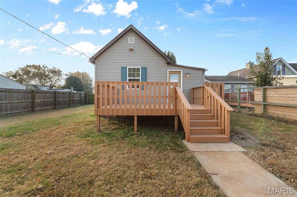 2013 Beckwith Street Madison, IL 62060 - Photo 5 of 22