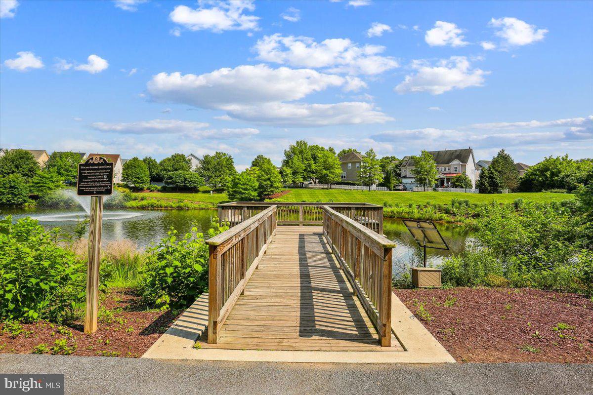 12824 Clarksburg Square Road, Unit 403 Clarksburg, MD 20871 - Photo 37 of 38 Kings park dock