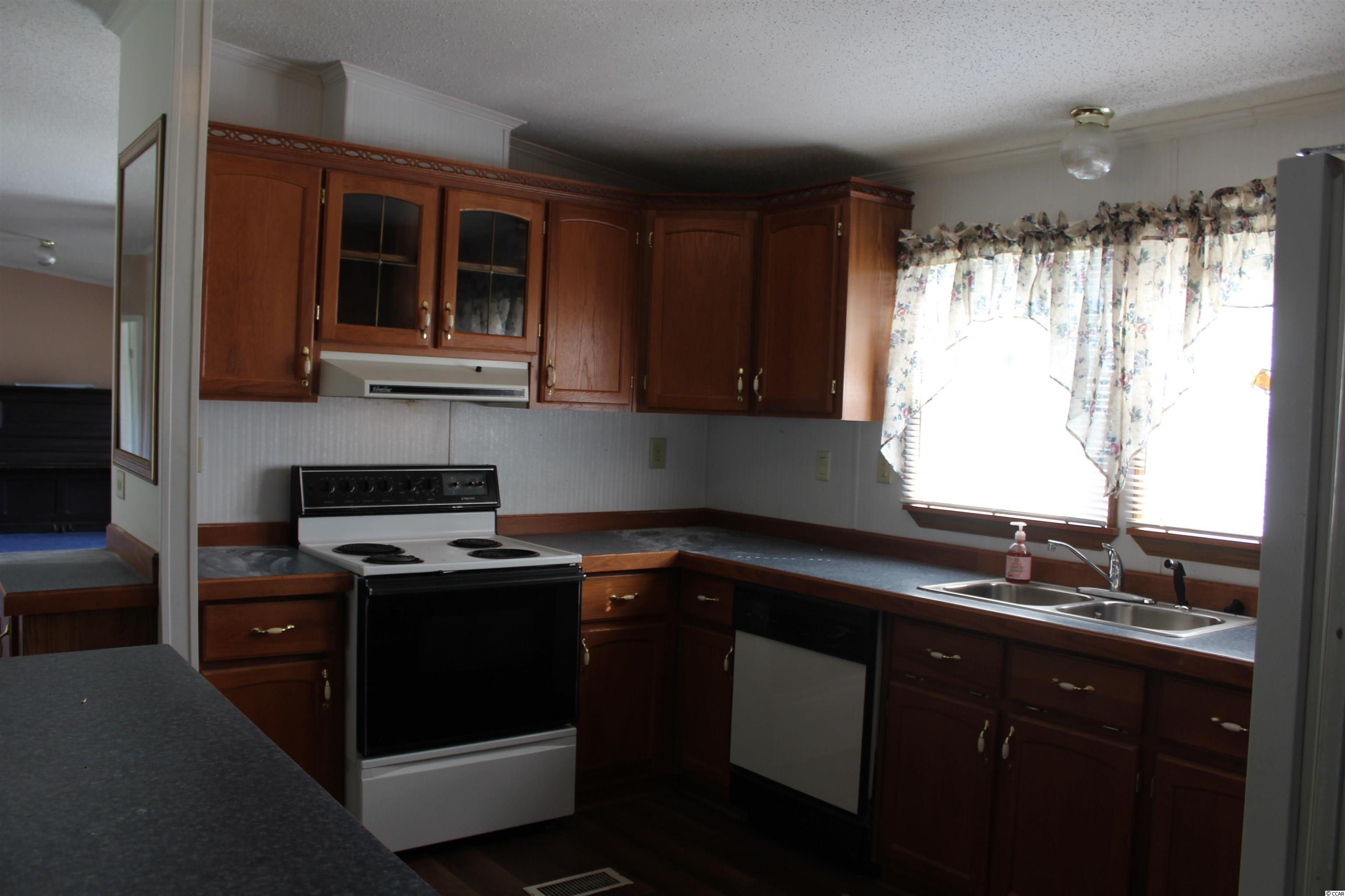 152 Fannie B Road Conway, SC 29526 - Photo 7 of 33 Gallery Image 7