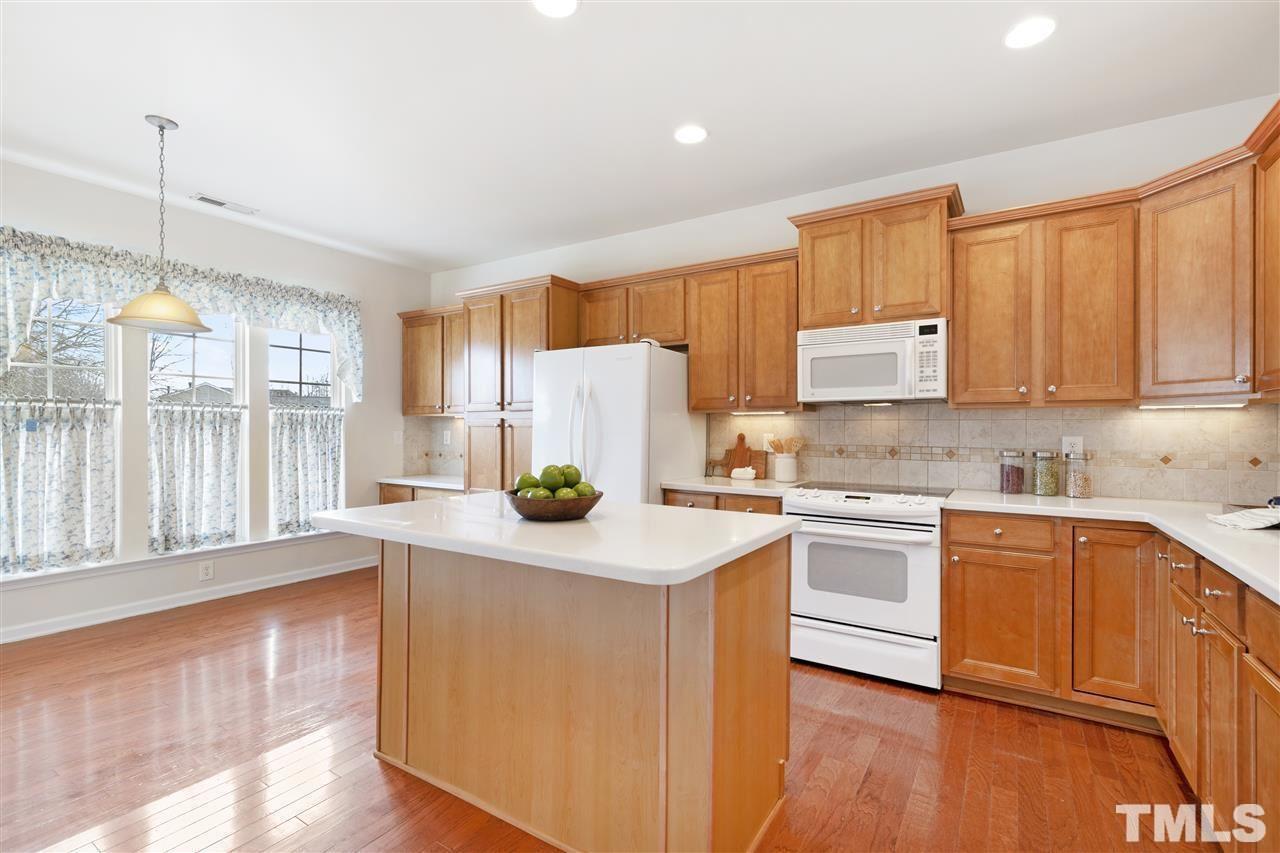 1104 Ventnor Place Cary, NC 27519 - Photo 3 of 3