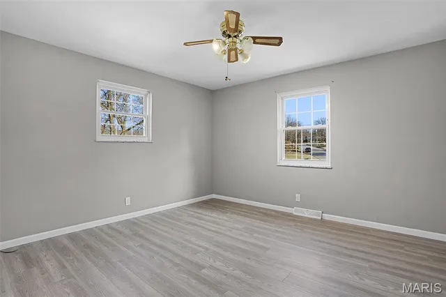 $360,000 | 46 West Beacon Hill Road, Fairview Heights, IL 62208