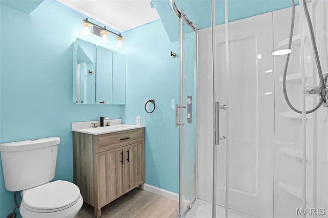 $360,000 | 46 West Beacon Hill Road, Fairview Heights, IL 62208