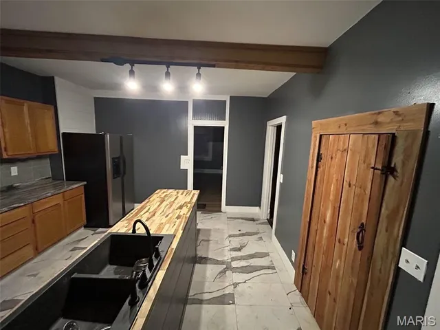 $149,900 | 615 Bowman Avenue, East Alton, IL 62024