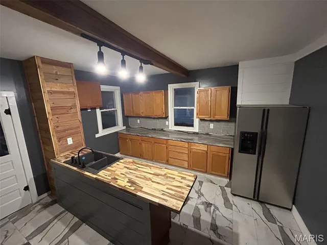 $149,900 | 615 Bowman Avenue, East Alton, IL 62024