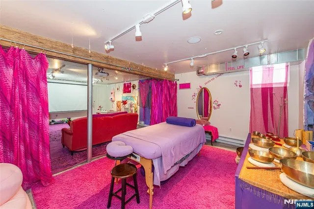 $1,280,000 | 8 Madison Avenue, Montclair, NJ 07042