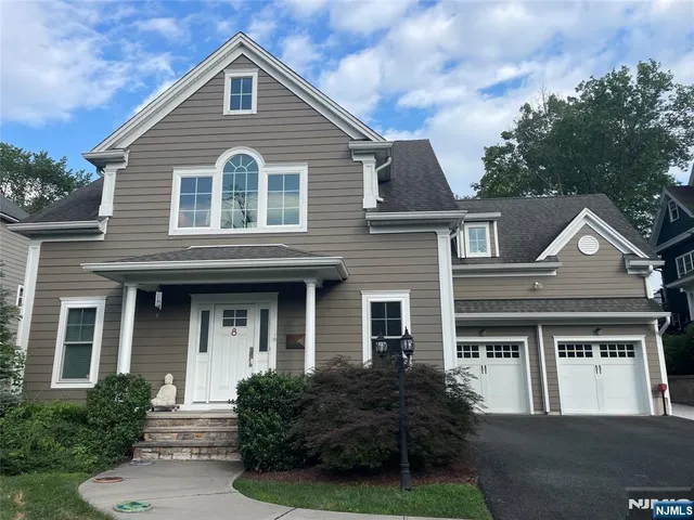 $1,280,000 | 8 Madison Avenue, Montclair, NJ 07042