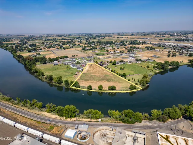 $399,000 | 723 1366 Prairie South, Prosser, WA 99350