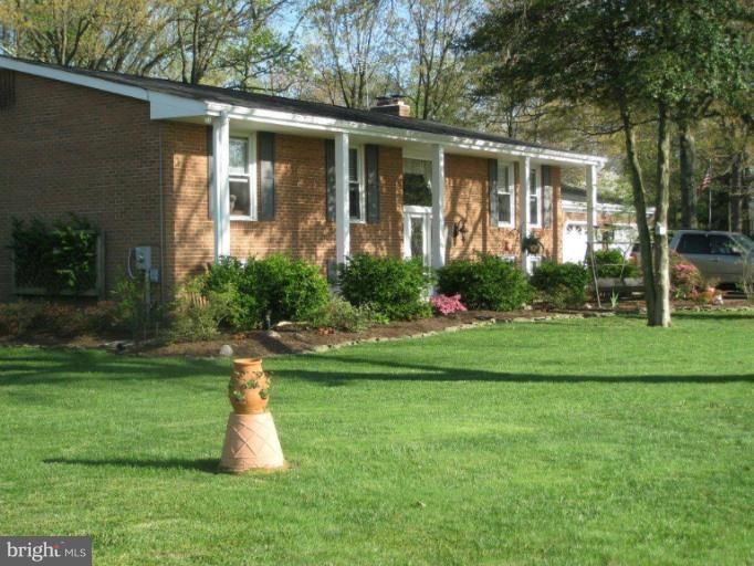 11231 Country Road Dunkirk, MD 20754 - Photo 1 of 30 Exterior (Front)