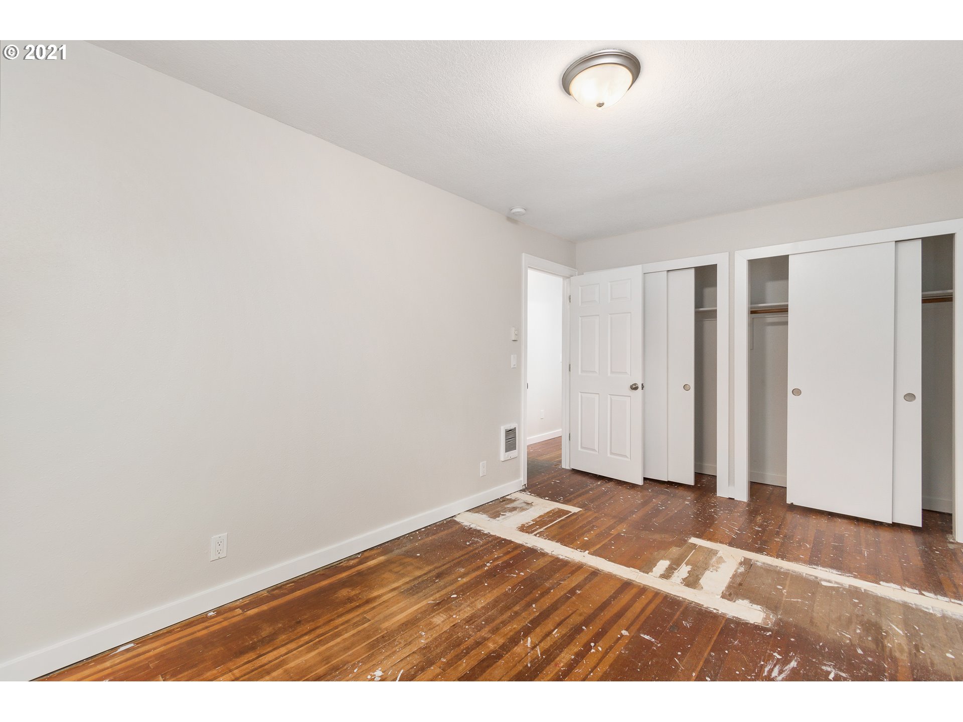 3619 Columbia Heights Road Longview, WA 98632 - Photo 12 of 27 Gallery Image 12