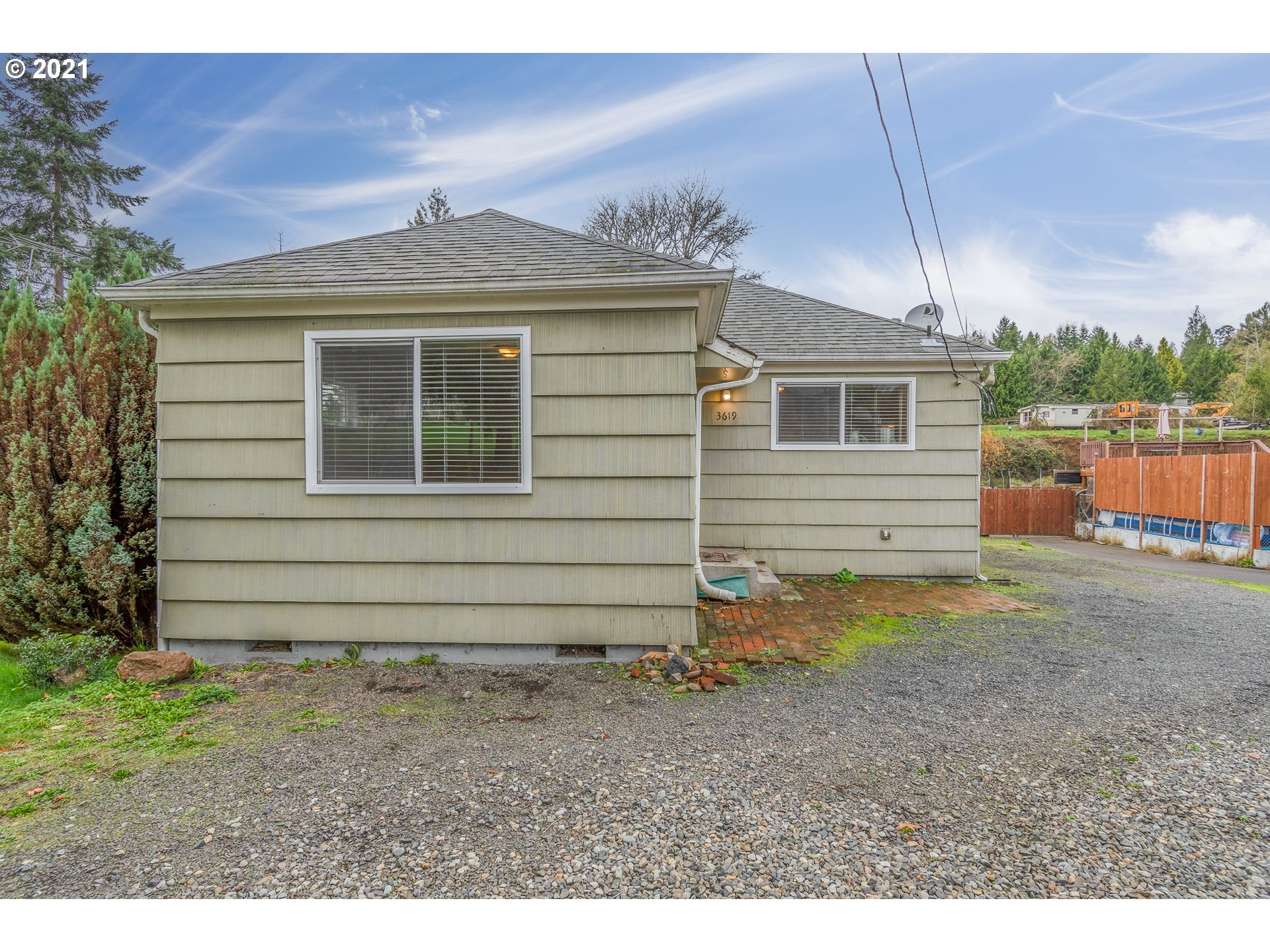 3619 Columbia Heights Road Longview, WA 98632 - Photo 21 of 27 Gallery Image 21