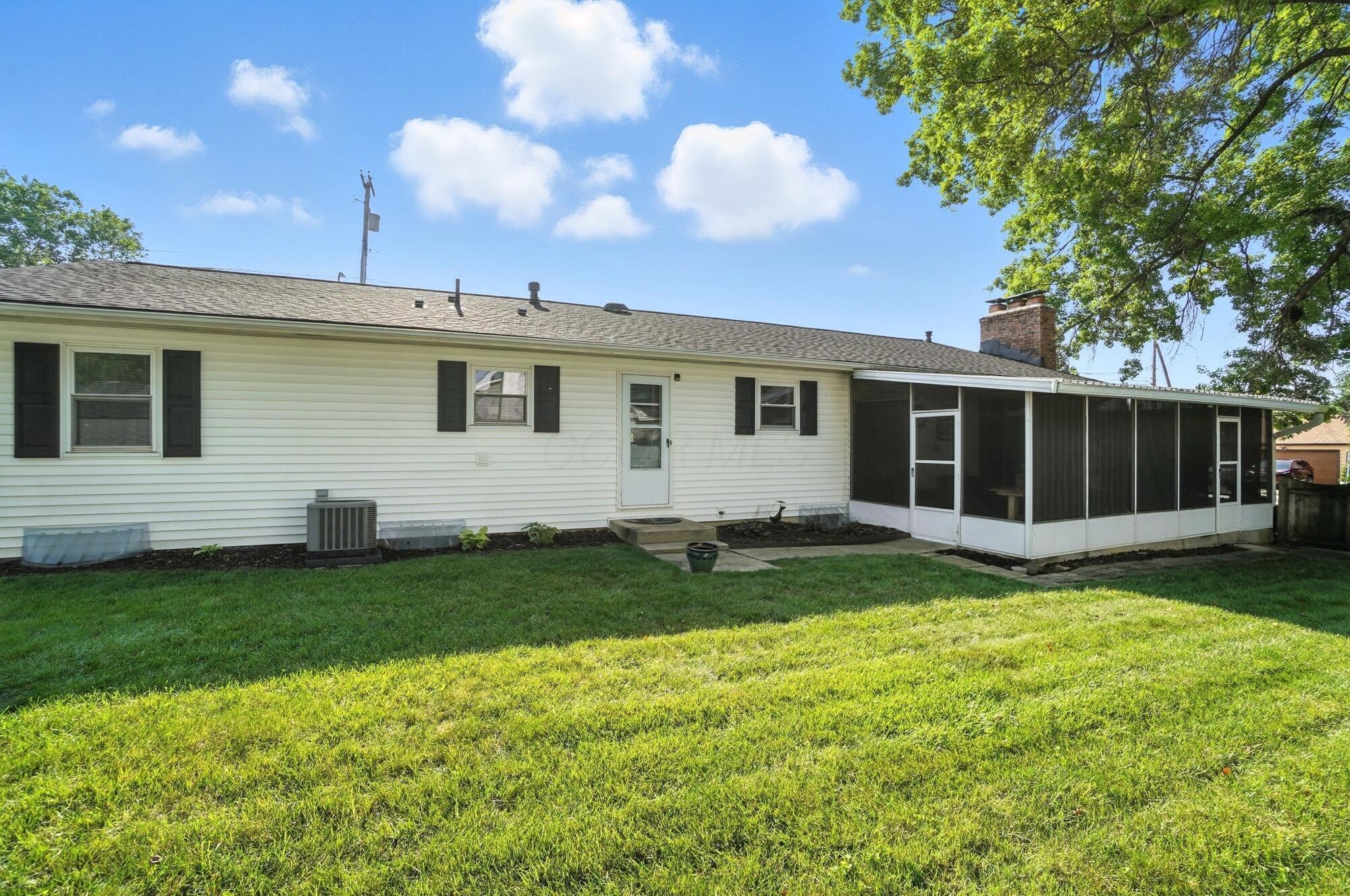 311 North Hamilton Road Columbus, OH 43230 - Photo 39 of 45 043