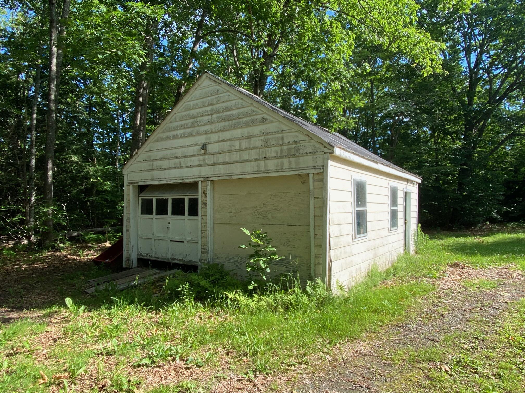 932 North Dexter Road Parkman, ME 04443 - Photo 4 of 14 IMG_3322