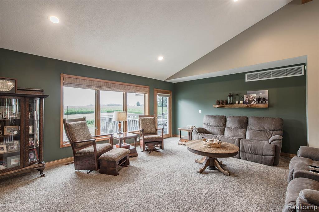 2086 Haines Road Lapeer, MI 48446 - Photo 13 of 51
