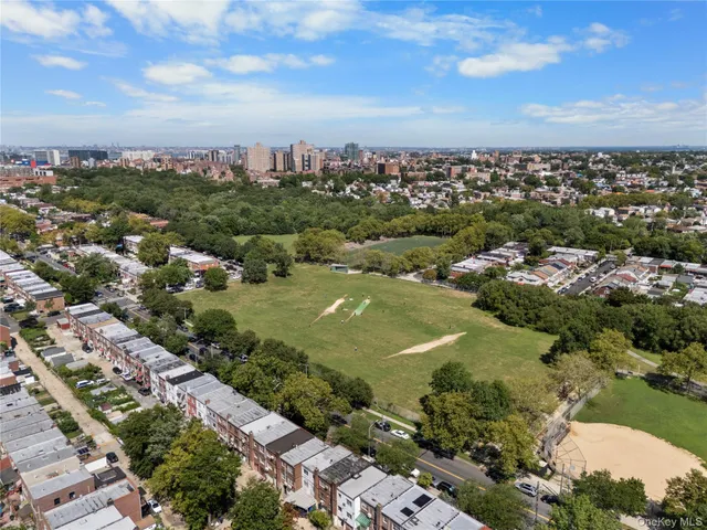 $999,000 | 150-62 Booth Memorial Avenue | Queensboro Hill